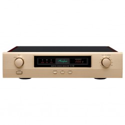 Preamplificatore Accuphase C-57