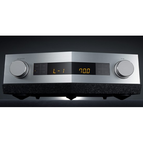 Preamplificatore Tad C-700 Reference