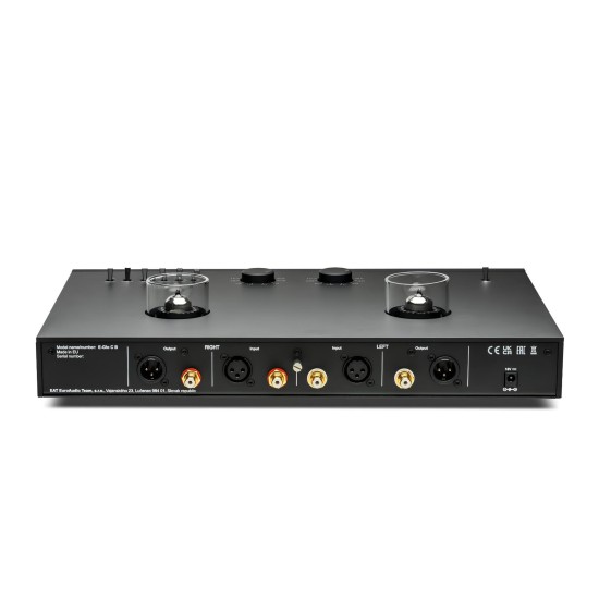 E.A.T. E-Glo C B – Preamplificatore Phono Ibrido Valvolare MM/MC Bilanciato E.A.T. E-Glo C B – Preamplificatore Phono Ibrido Valvolare MM/MC Bilanciato