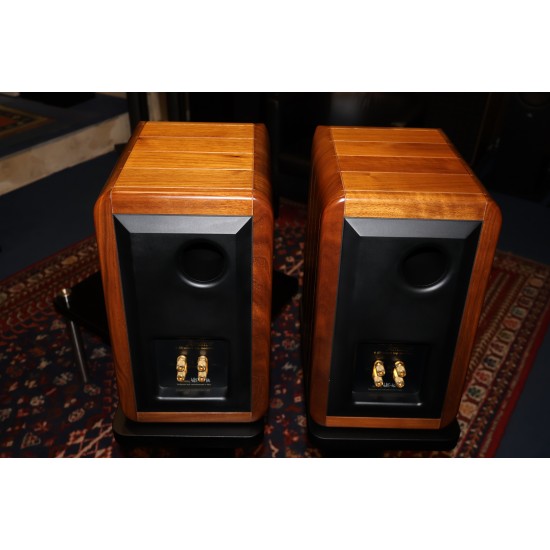 Sonus faber Electa Amator con Stand – Diffusori Bookshelf Hi-End