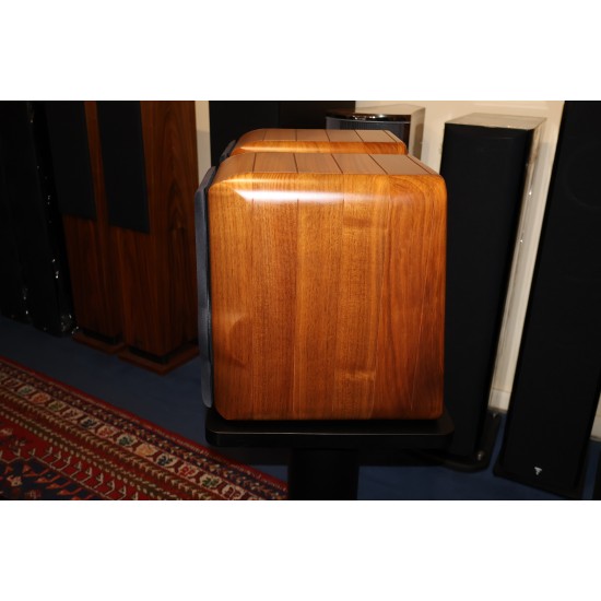 Sonus faber Electa Amator con Stand – Diffusori Bookshelf Hi-End