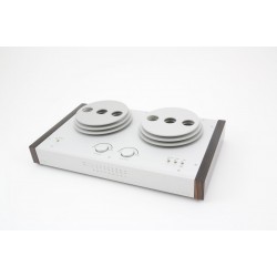 Preamplificatore  EAT E-Glo 2  Black o Makassar Preamplificatore  EAT E-Glo 2  Black o Makassar