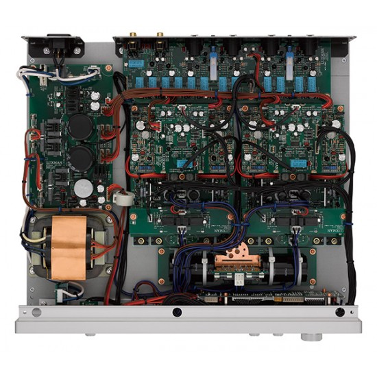Amplificatore per cuffie Luxman P-750u Amplificatore per cuffie Luxman P-750u
